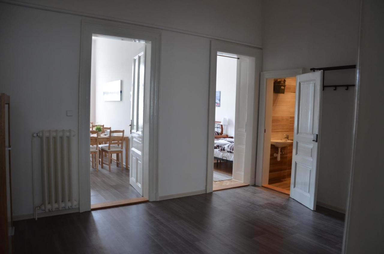 Apartment In The Heart Of Prag Exteriör bild