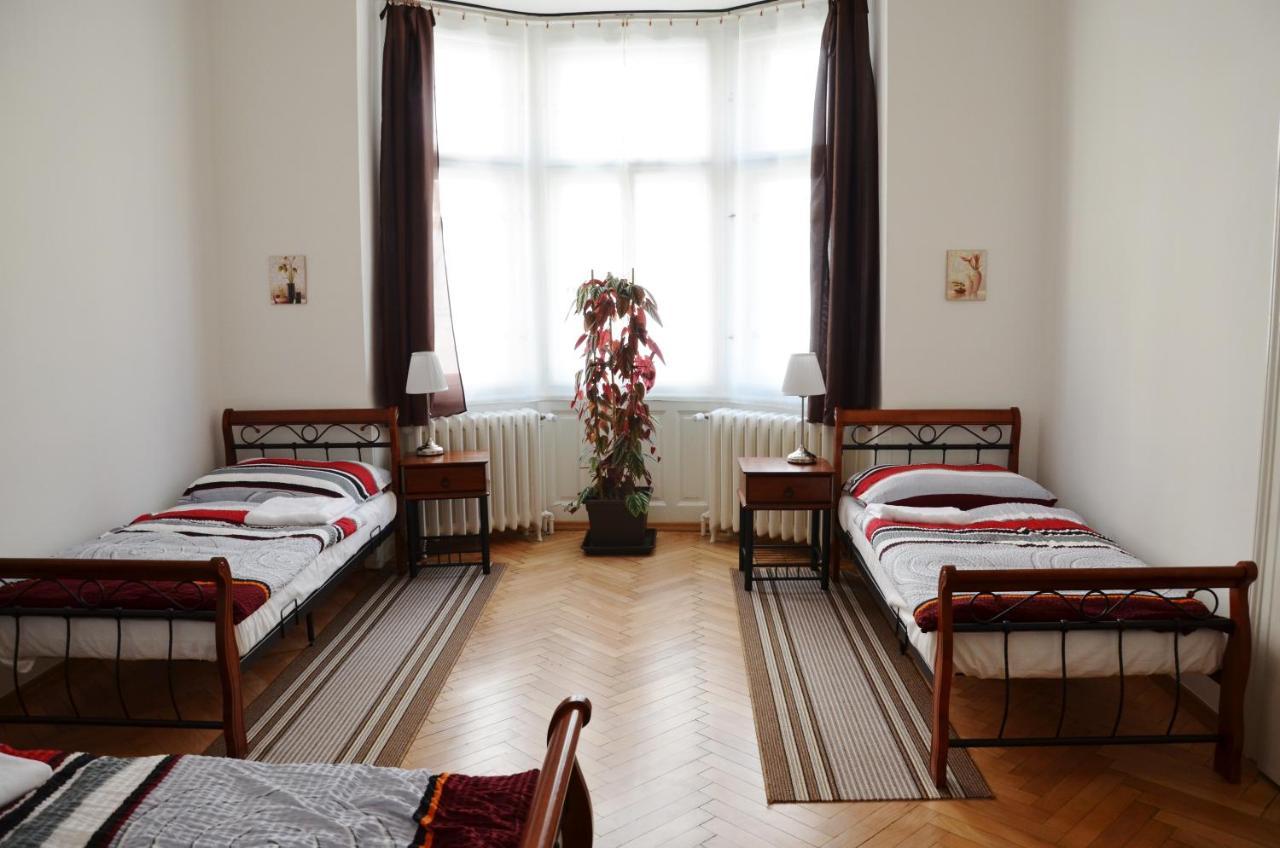 Apartment In The Heart Of Prag Exteriör bild
