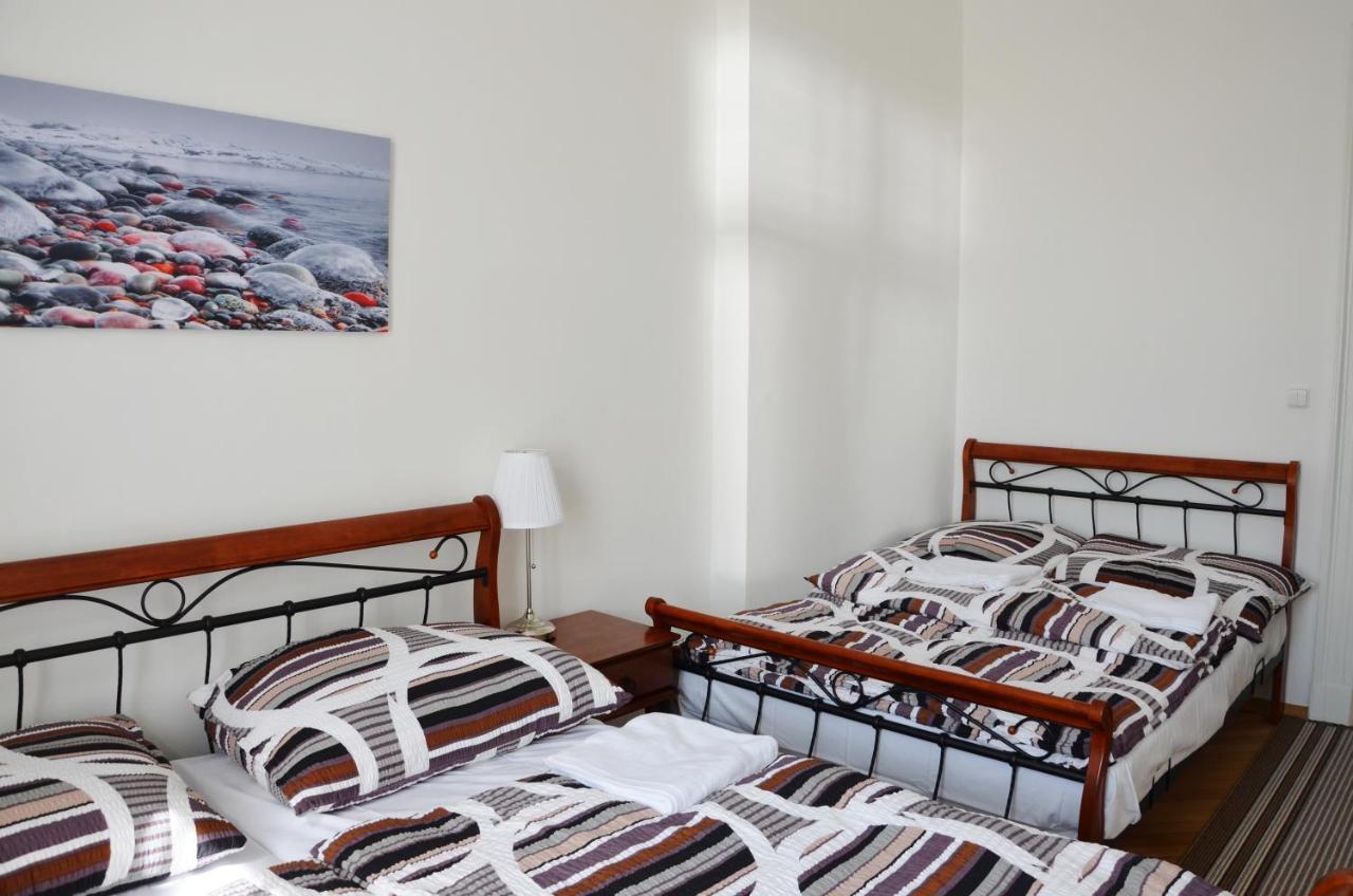 Apartment In The Heart Of Prag Exteriör bild