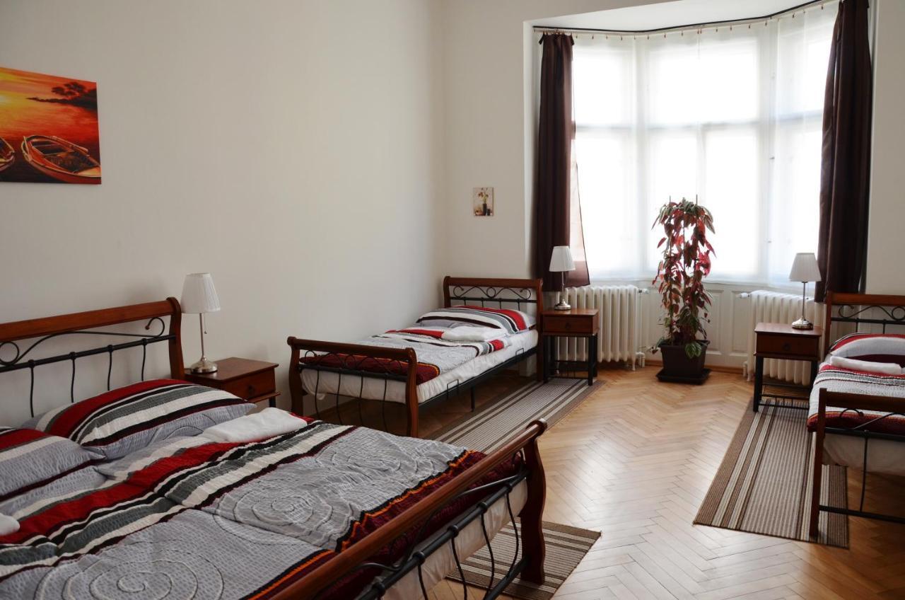 Apartment In The Heart Of Prag Exteriör bild